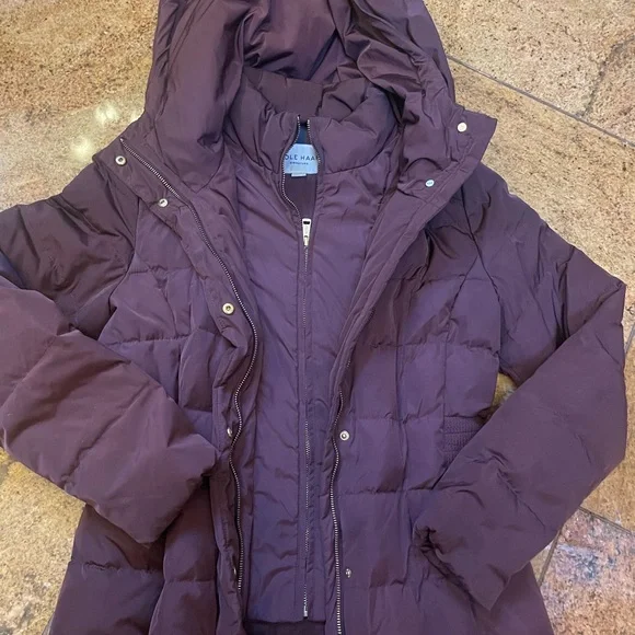 Cole Haan Signature Women's M eggplant purple Down Feather Quilted Coat - Picture 4 of 11